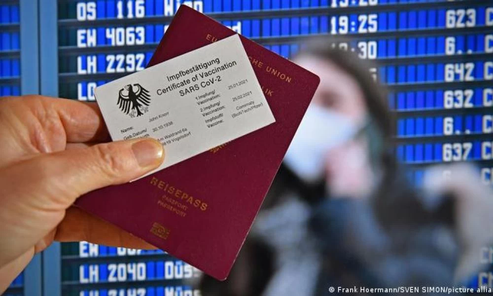 Αυστρία: Το "πράσινο διαβατήριο εμβολιασμού" συνιστά προτεραιότητα